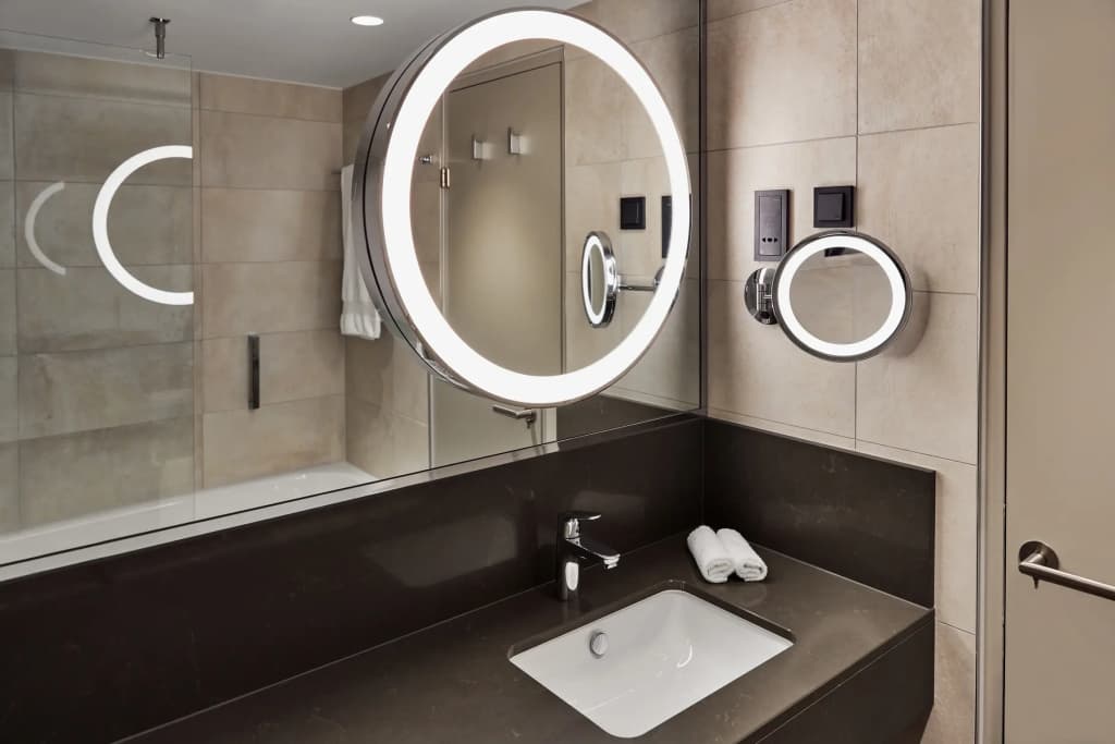 Hilton Vienna Park - photo 10