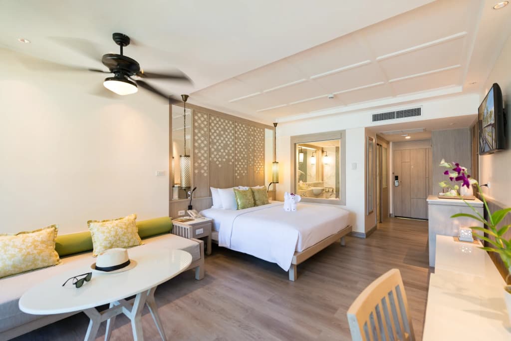 Katathani Phuket Beach Resort - photo 5