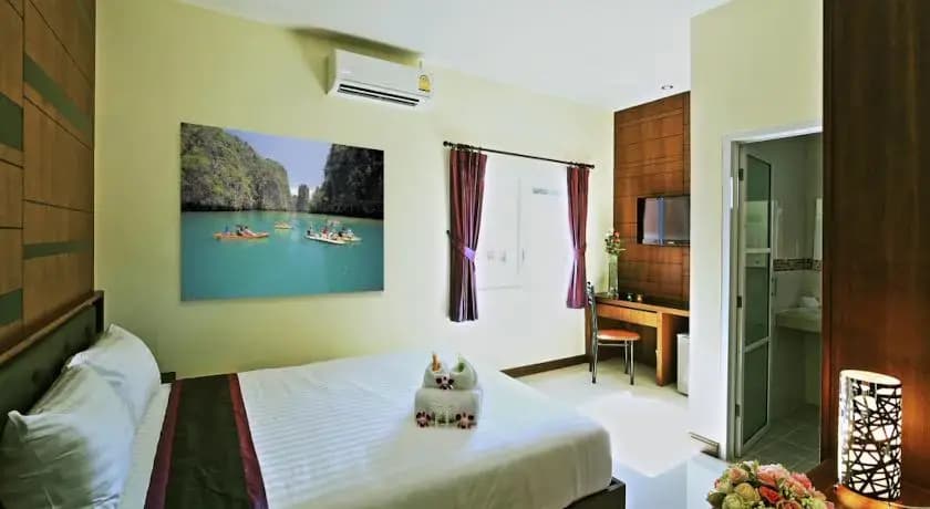 At Phuket Guest House - photo 5