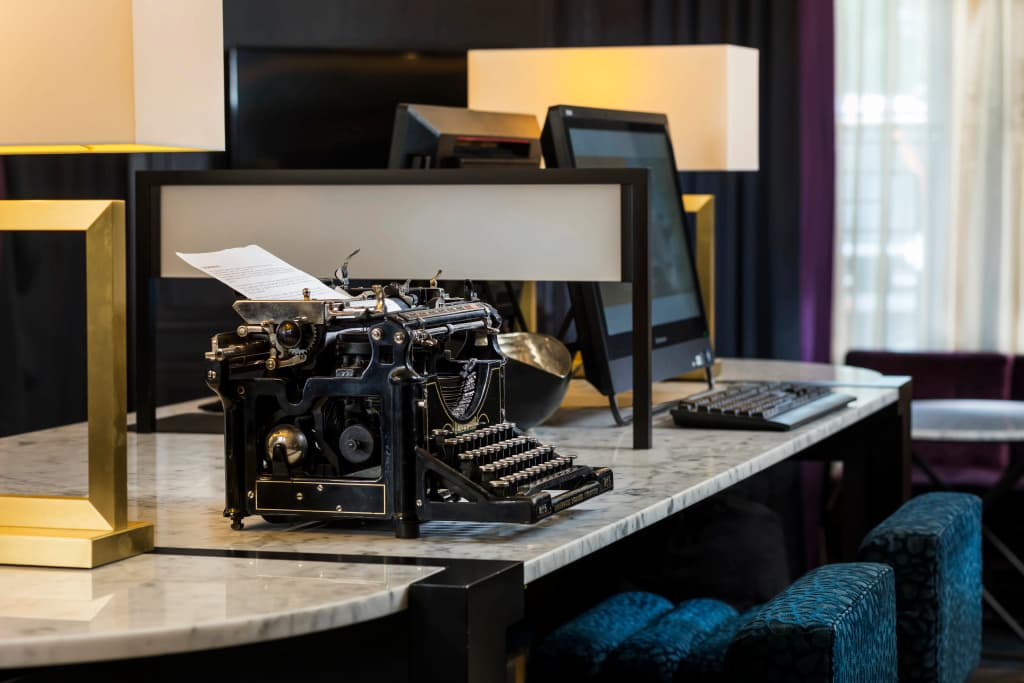 Hilton Vienna Plaza - photo 14