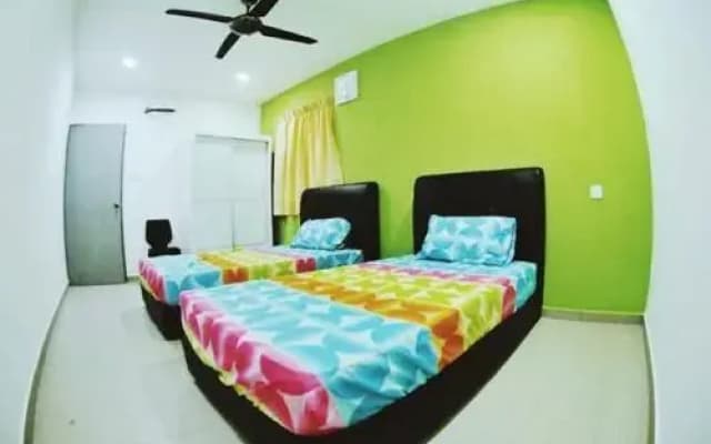 Greenpeace Homestay Kluang - photo 3