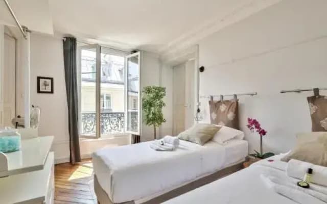 Appartement Paris Haussmann Saint Lazare - photo 3