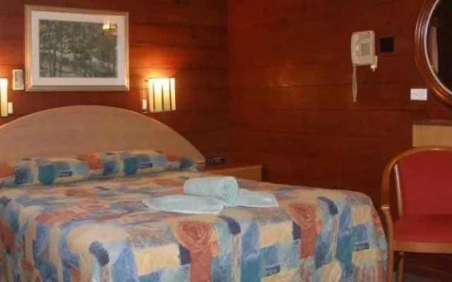 Mount Kuring-Gai Motel - photo 3