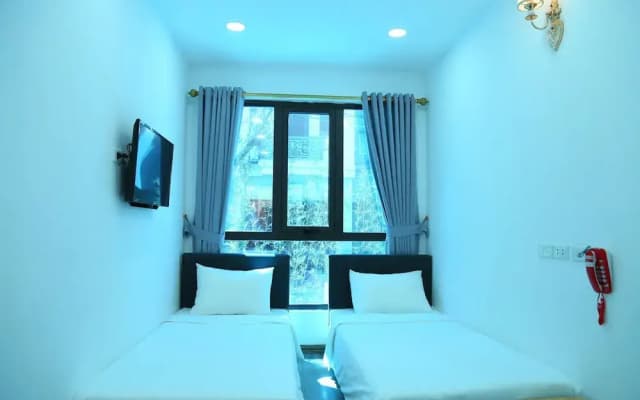 Zo Brother Ha Long Hostel - photo 3