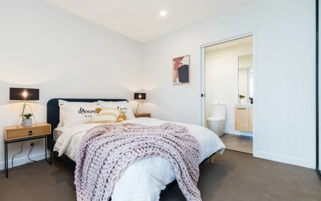 Saint Domain Serviced Apartments - photo 5