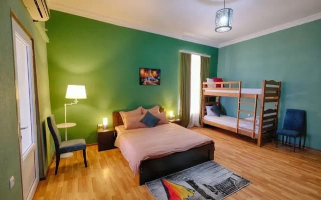 Euphoria Inn - photo 3