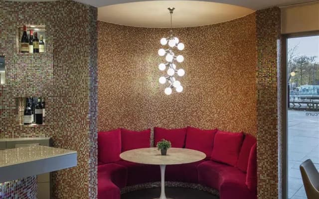 Mercure Paris Vaugirard Porte de Versailles - photo 2