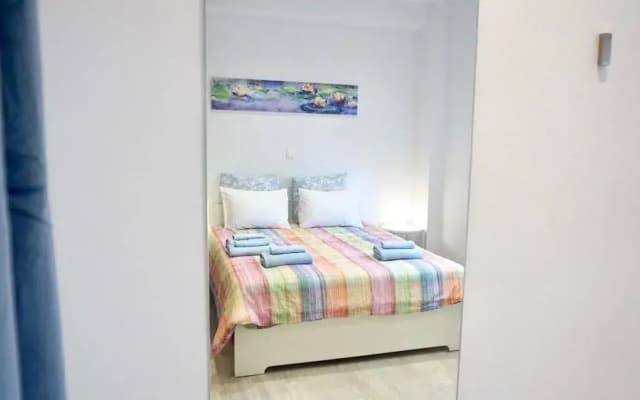 Vibrant & Cozy Apt in Athens - photo 3