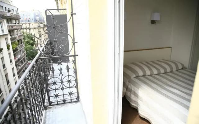 Nemours Hotel - photo 2