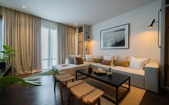 Apartment Seabreeze 2 - Amazing Sunset Penthouse-2bdr with pool-Beachfront - photo 3