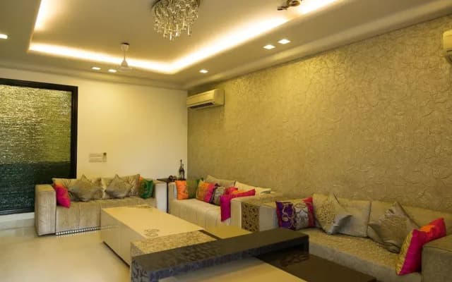 Under My Roof - Premium - photo 2