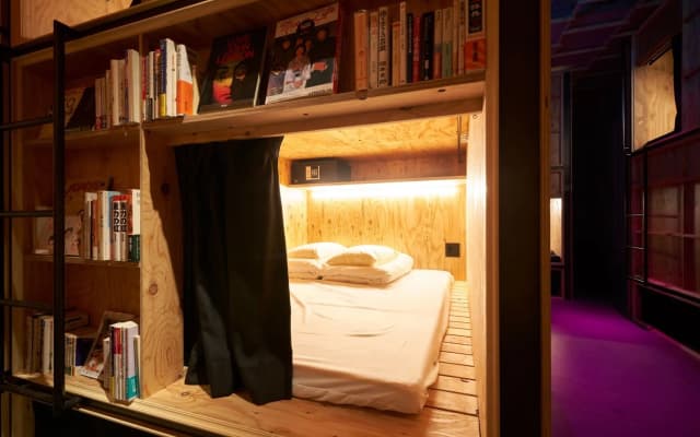 Book & Bed Tokyo Shinjuku - Hostel - photo 3