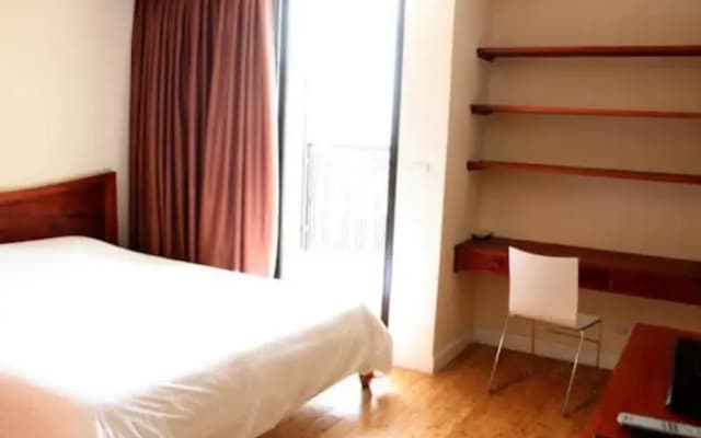 Pacific Place Serviced Apartment - photo 4