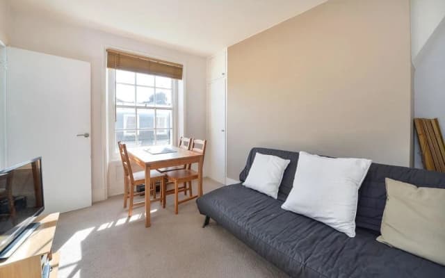 Apartments Camden Town - photo 2