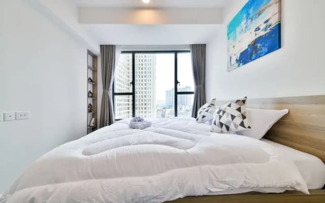 New Tresor River and City View Apartment - photo 3