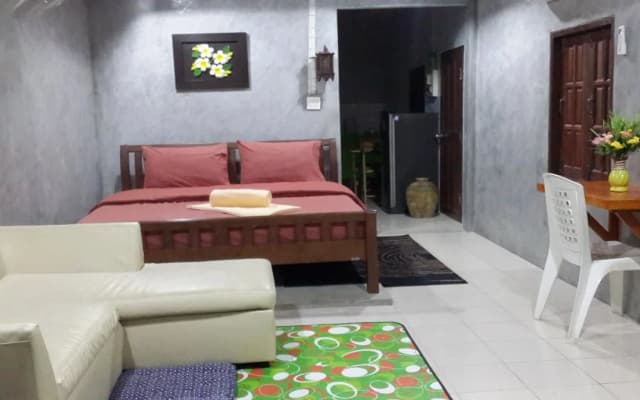 Baan Suan Guest House - photo 2