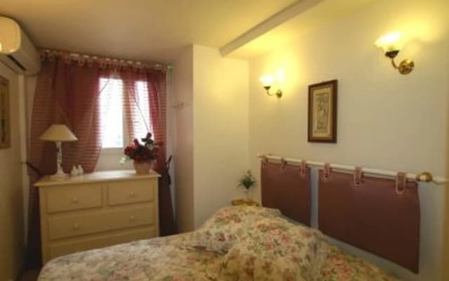 Apartment With 2 Bedrooms in Paris, With Wonderful City View and Wifi - photo 3