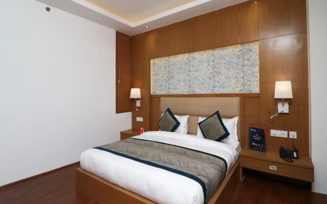 Oyo 10824 Hotel Star Suites - photo 3