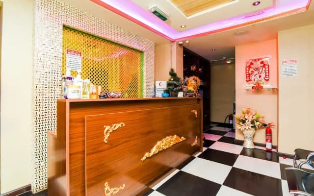 Seattle Hotel by OYO Rooms - photo 2