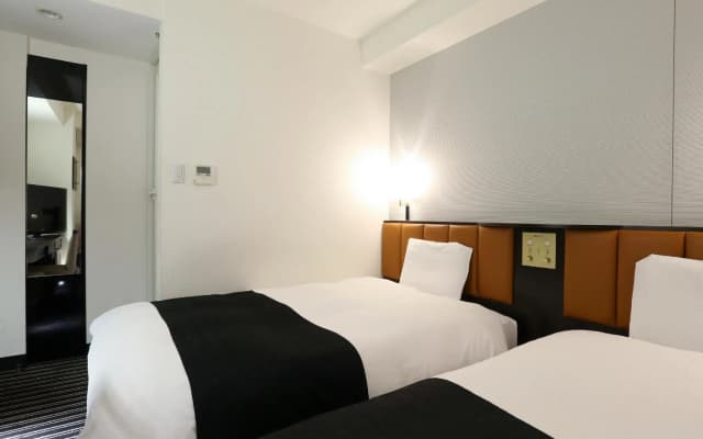 Apa Hotel Mita Ekimae - photo 5
