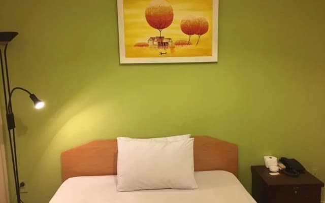 Gia Huyen 1 Hotel - photo 2