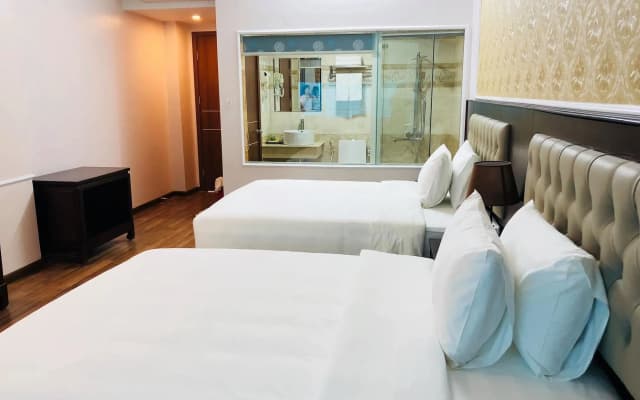 SeaStar Hotel Ha Long - photo 2