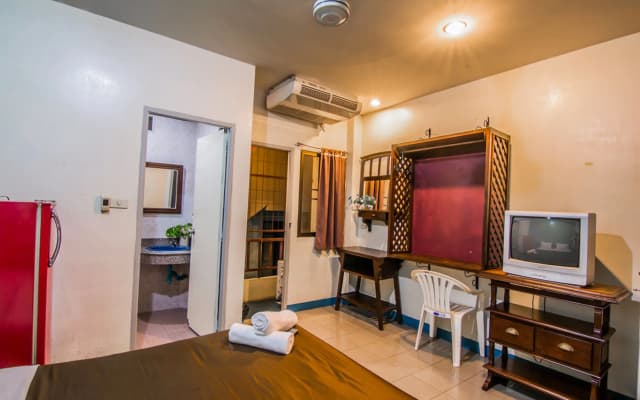 Sutus Court 5 - photo 3