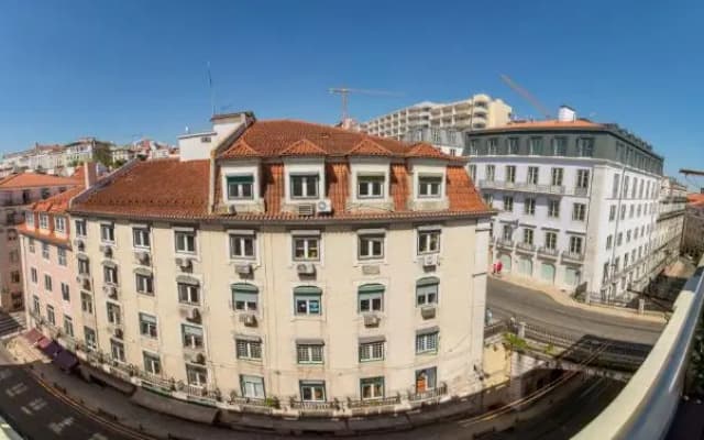 A Captivating Apartment close to River Tagus in Lisbon - photo 2