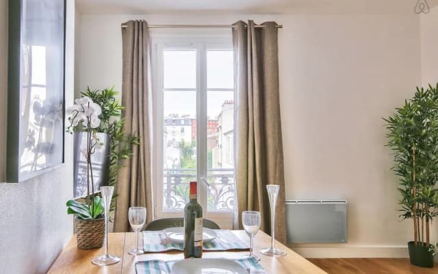 Family Apartment in Buttes Chaumont - photo 4
