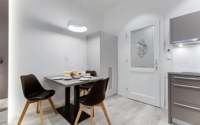 Lampi Hotel Prague - photo 5