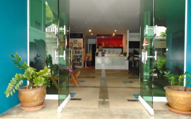 South Siam Guesthouse Kata - photo 2