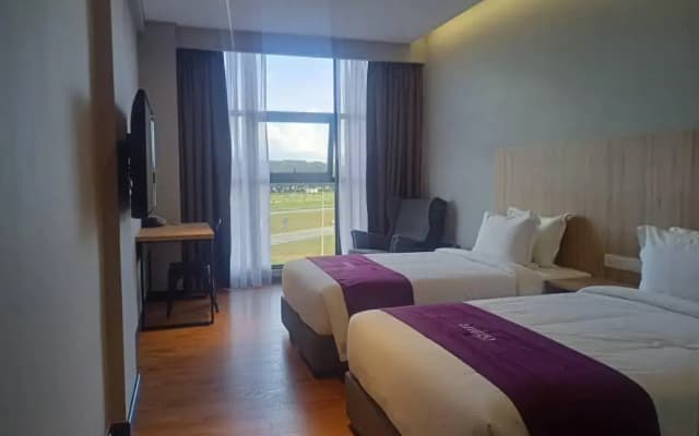 Amigo Hotel Bintulu - photo 4