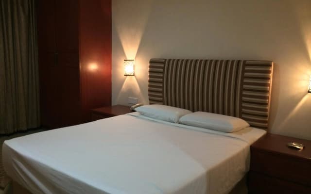Cabana Inn - photo 3
