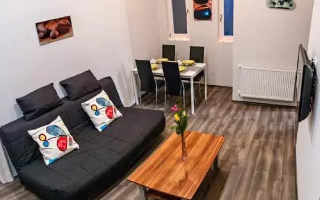 Inside Hostel Budapest - photo 4