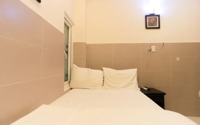 OYO 1072 Dragon Hotel - photo 4