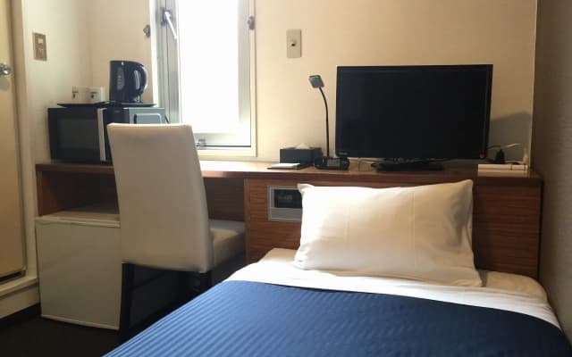 Hotel Livemax BUDGET Omori Ekimae - photo 5