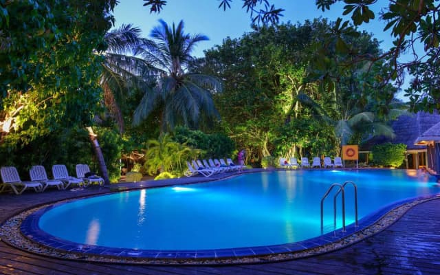 Adaaran Prestige Ocean Villas - photo 3