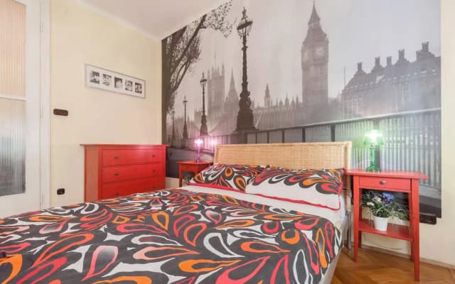 Parliament Apartment Downtown - photo 3