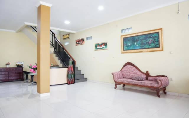 OYO Life 3003 Wisma Handayani. - photo 3