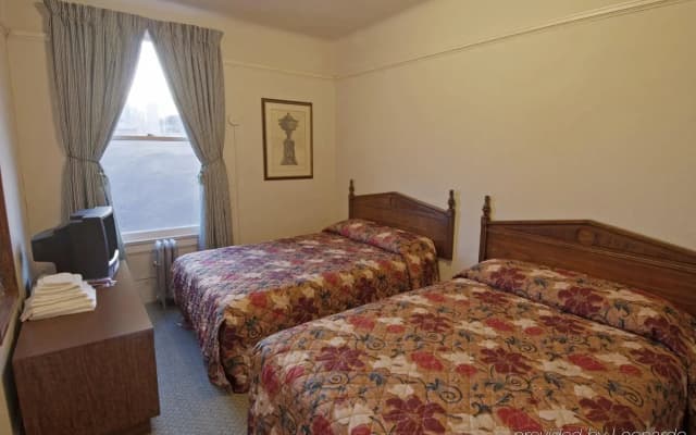 Aida Plaza Hotel - photo 5