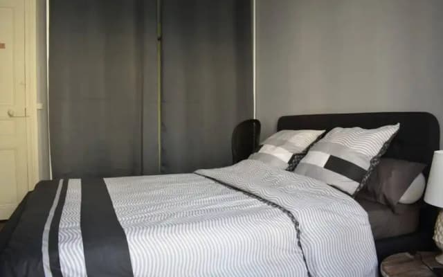 1 Bedroom Apartment Near Porte De Versailles - photo 3