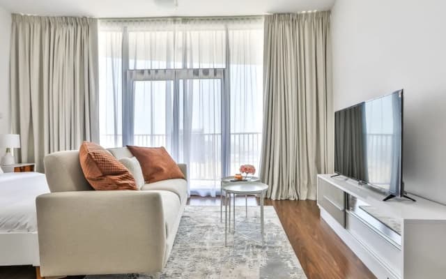 Driven Holiday Homes - Binghatti Pearls - photo 3