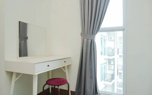 Minimalist and Relaxing 1BR Apartment at Puri Orchard - photo 2