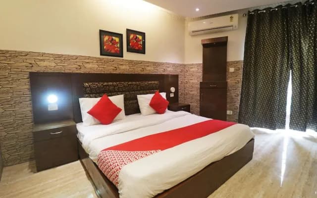 OYO 49069 A Suites - photo 4