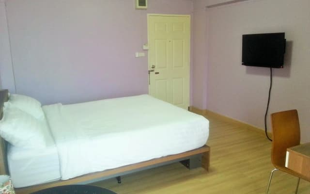 ZEN Rooms Ricco Suvarnabhumi - photo 2