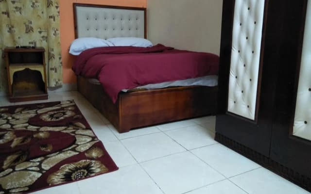 New Palace Hotel - photo 4