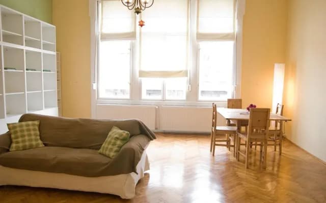 Opera Theater Apartment - photo 3