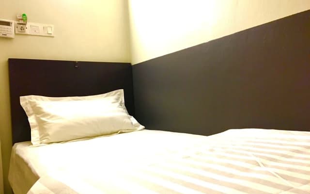 Seven Hotel Bukit Bintang - photo 5