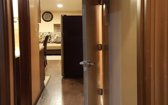 Gabriels Luxury Suite - photo 2