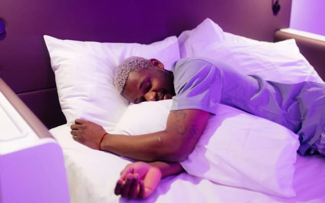 YOTEL Amsterdam - photo 4